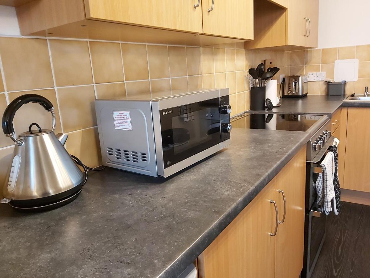 Inverness City Centre Apartment With Elevator And Google Chromecast المظهر الخارجي الصورة