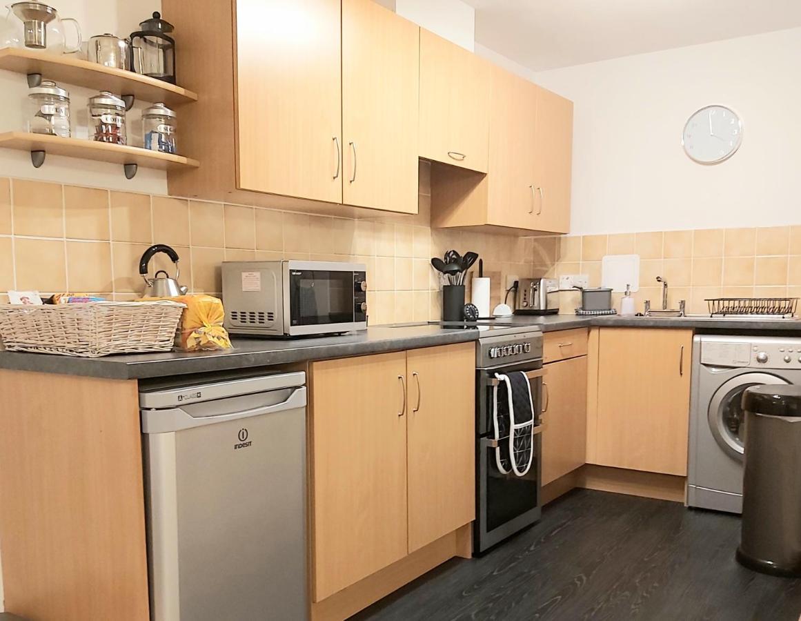 Inverness City Centre Apartment With Elevator And Google Chromecast المظهر الخارجي الصورة