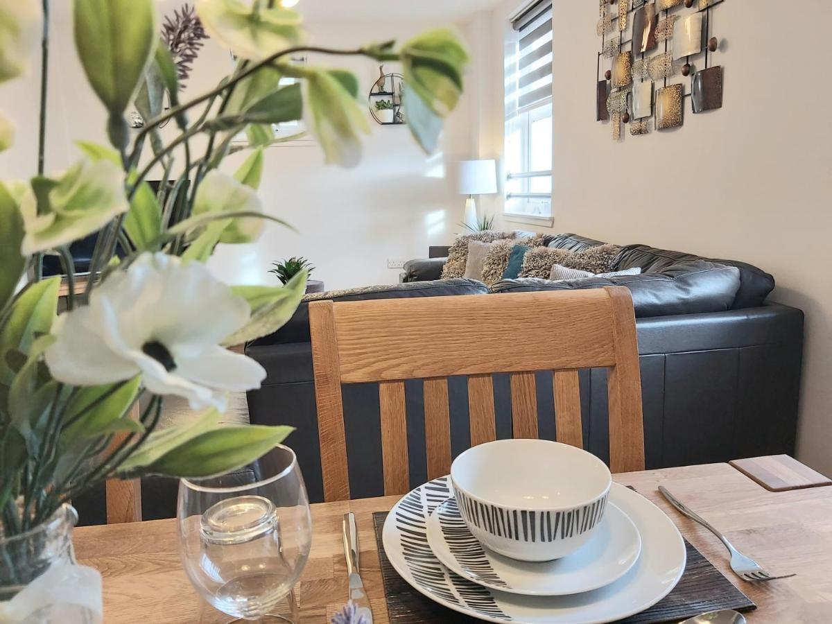 Inverness City Centre Apartment With Elevator And Google Chromecast المظهر الخارجي الصورة